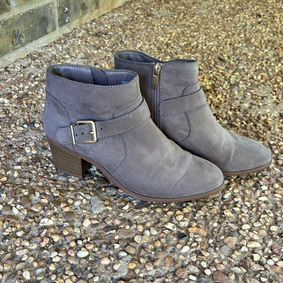 Forever 21 Shoes - Light Grey Bootie